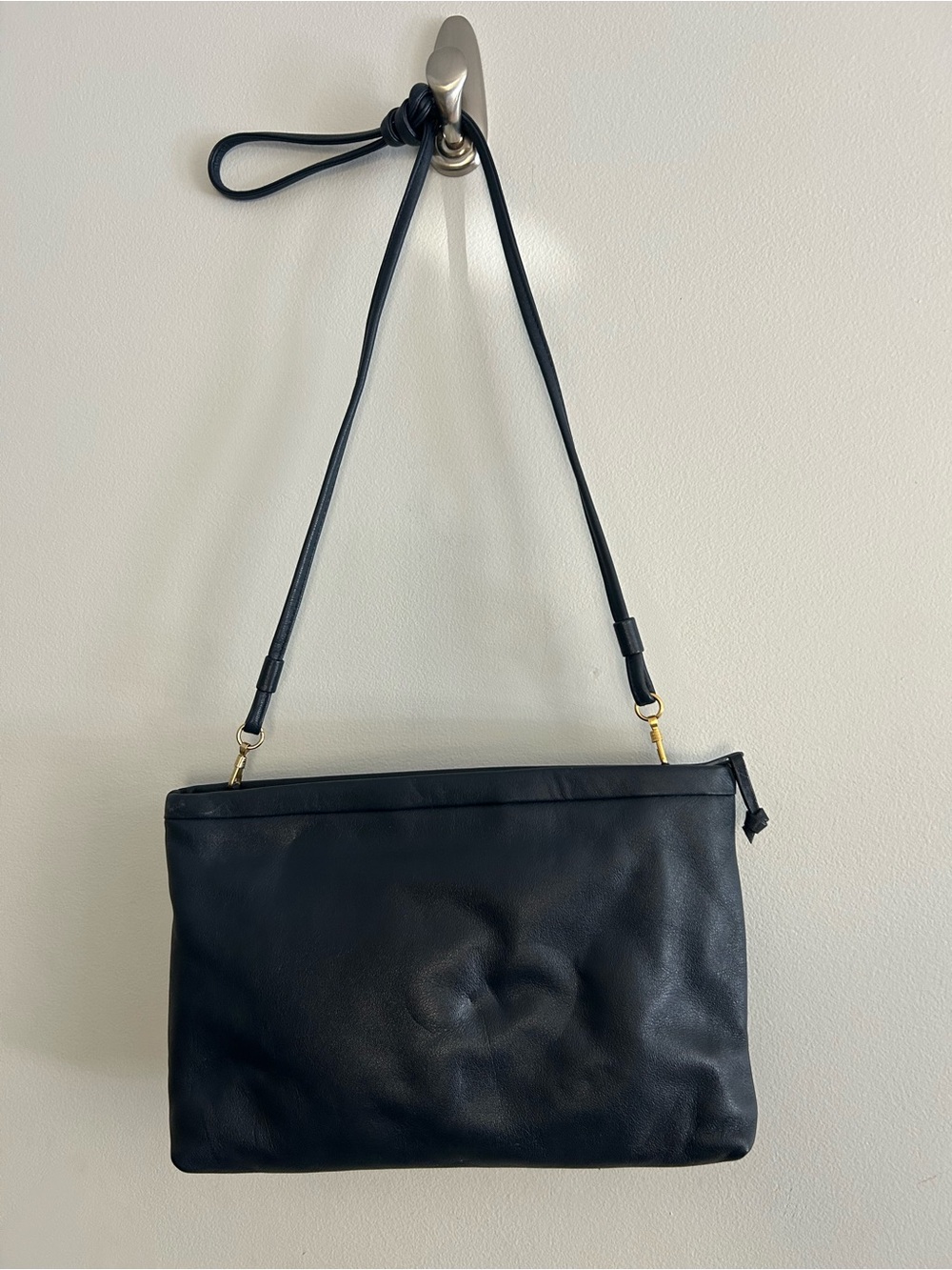 Clemente Navy blue Leather Shoulder Bag - Elegant Everyday Accessory